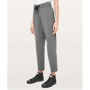 Lululemon On The Fly Pant 27" Heathered Black Gray Full-On Luxtreme 6